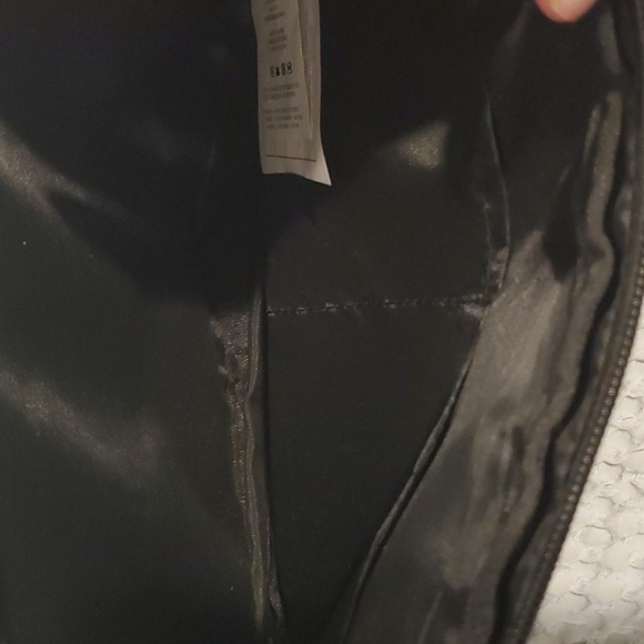 Puma, Lux Quilted Shoulder Bag (#13) - Picture 6 of 7